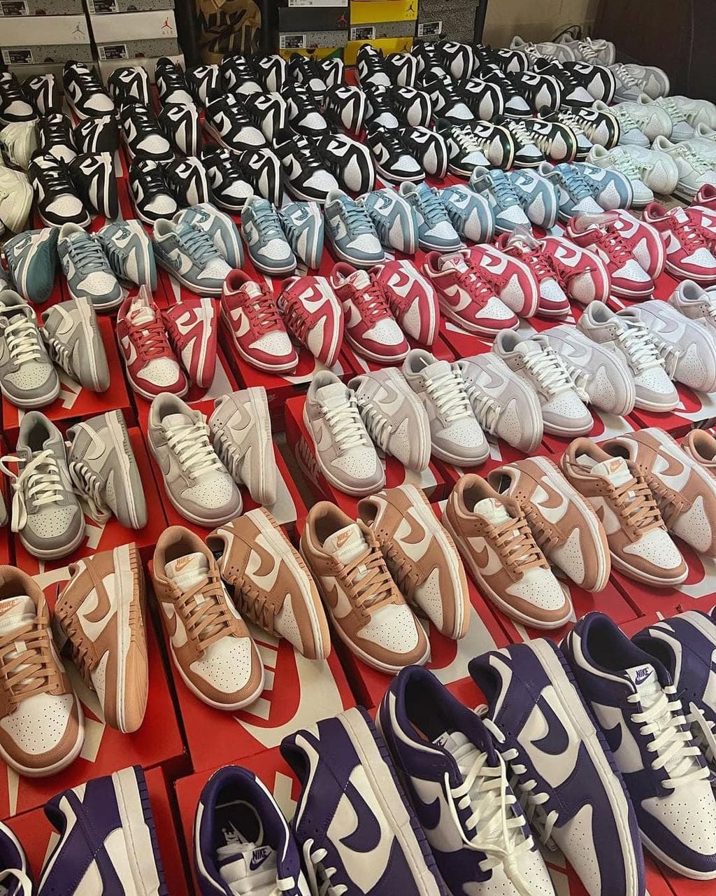 Nike Air Force 1 Low Pallet, 100 pairs mixed colorways Grade A, photo 1